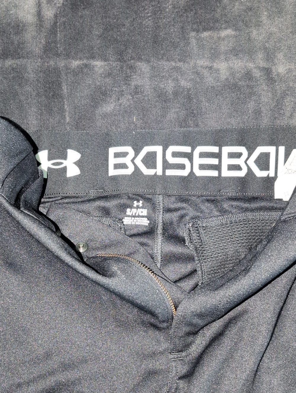 Men's pants subcategory classification